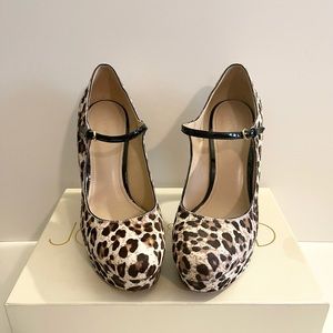 Joan & David Daquimberly Leopard Calf Hair Pump